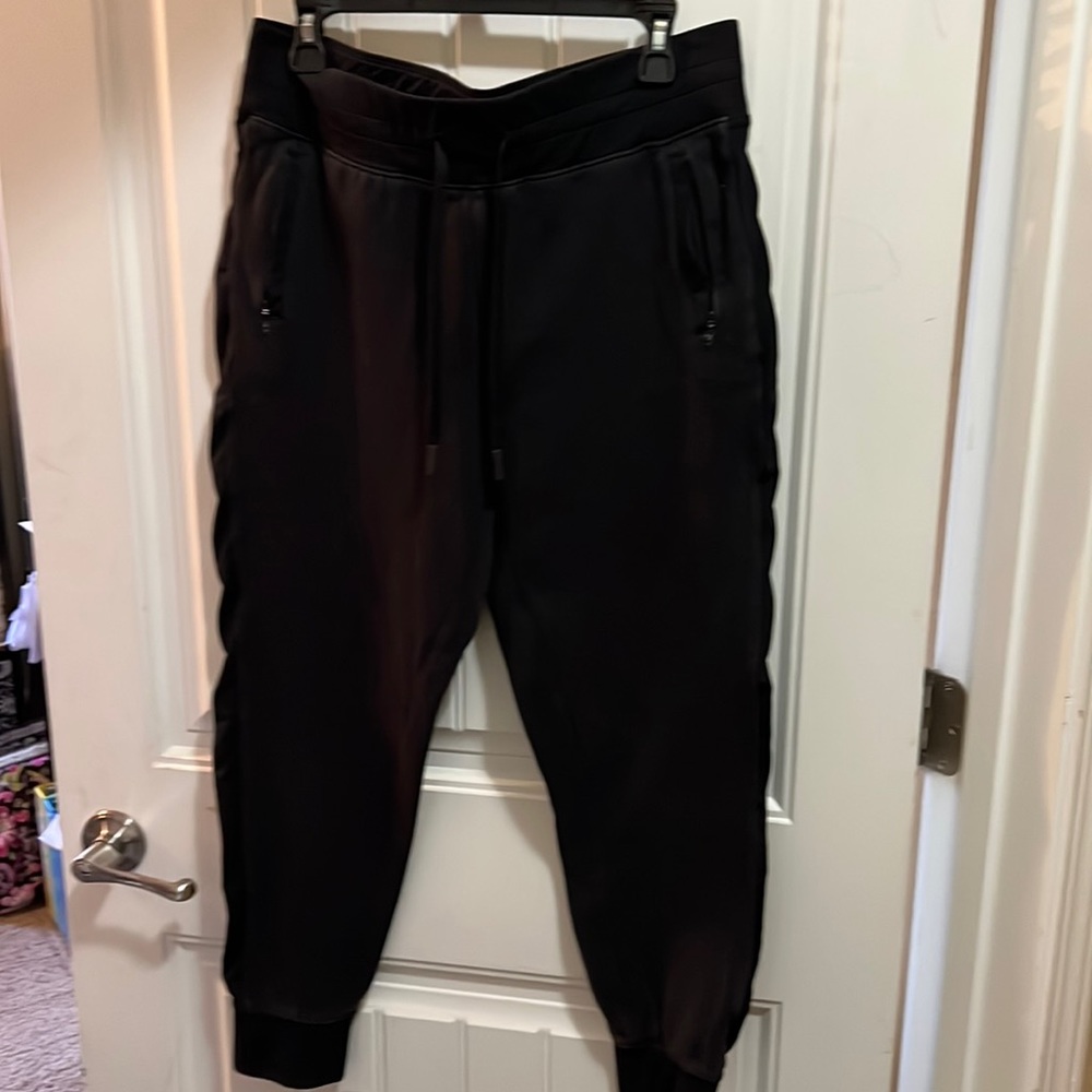 Black lululemon joggers size 10